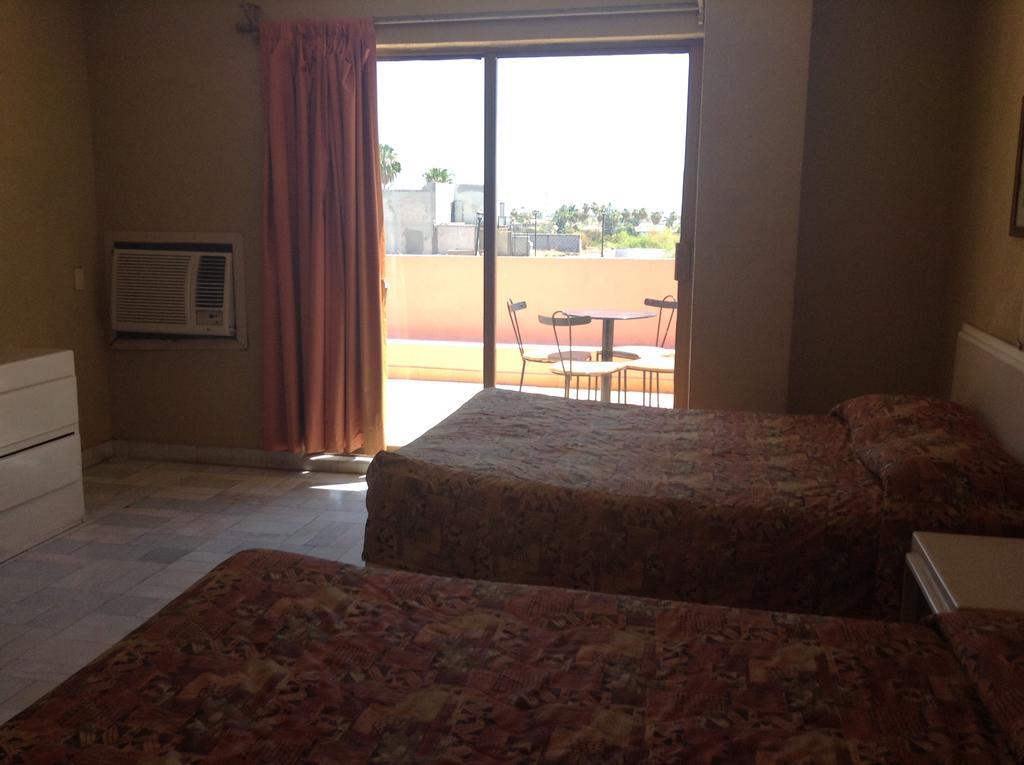 Los Jitos Hotel & Suites San Carlos Nuevo Guaymas Værelse billede