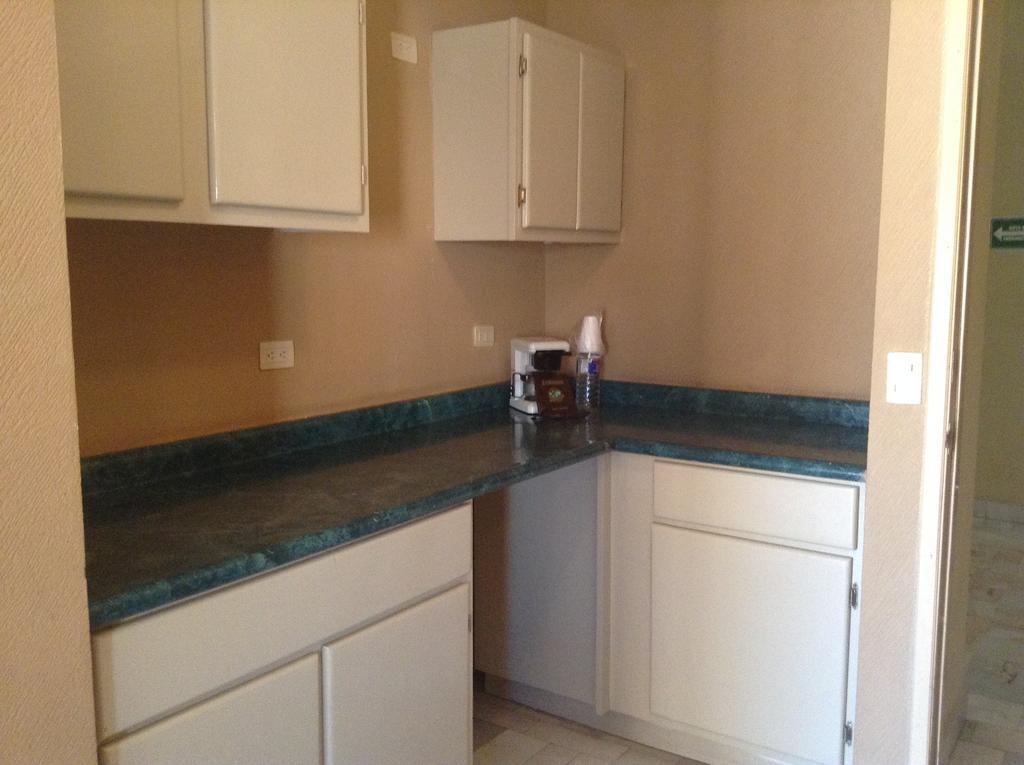 Los Jitos Hotel & Suites San Carlos Nuevo Guaymas Eksteriør billede