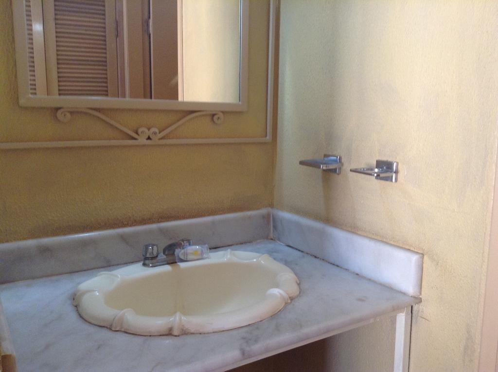 Los Jitos Hotel & Suites San Carlos Nuevo Guaymas Værelse billede