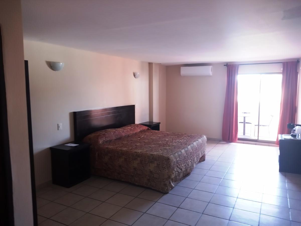 Los Jitos Hotel & Suites San Carlos Nuevo Guaymas Eksteriør billede